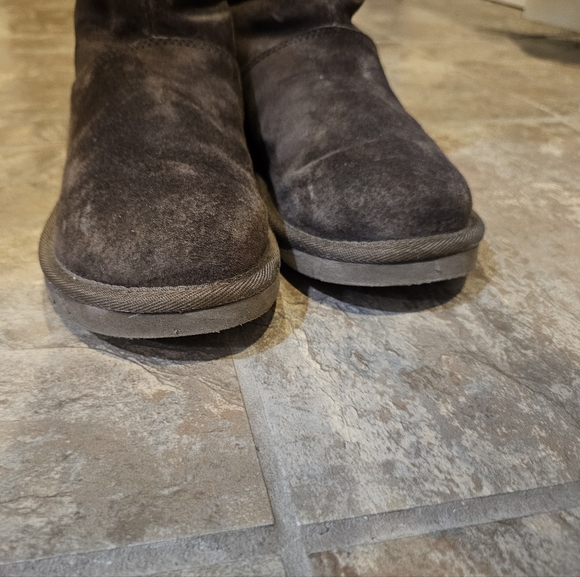 UGG Vintage Australia Knightsbridge Color Brown Size 7 - Picture 8 of 15